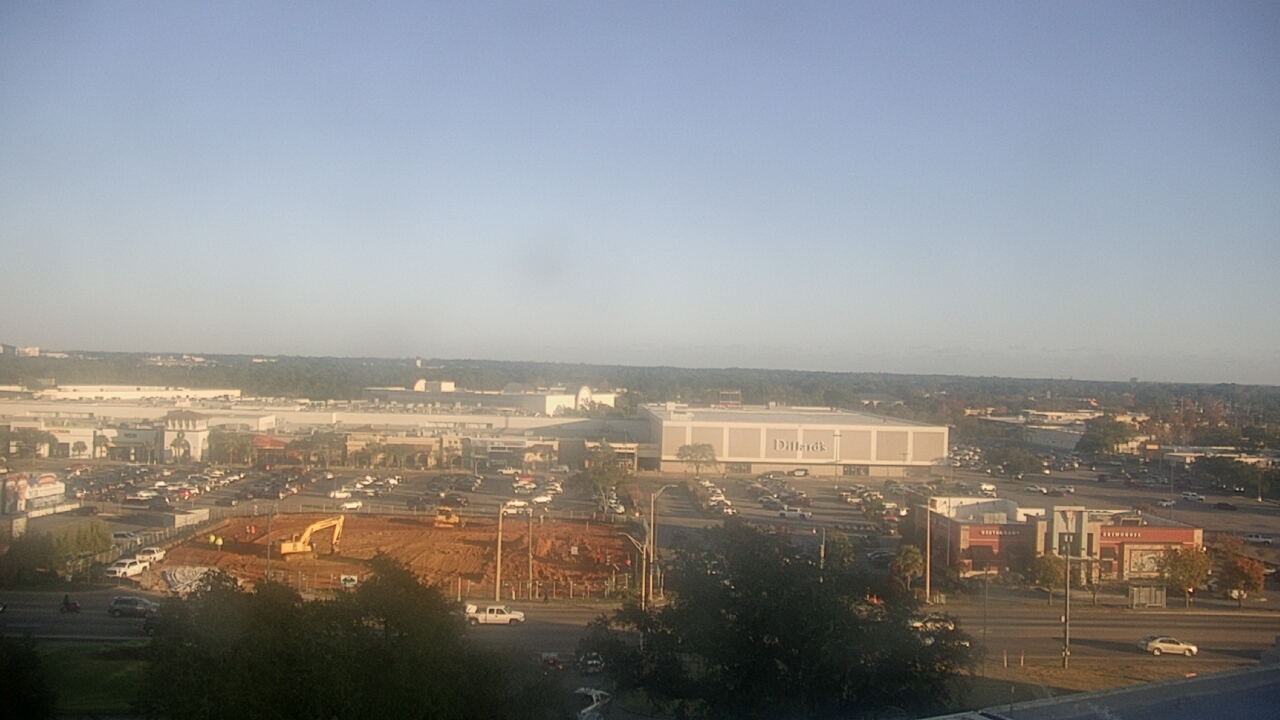 Thumbnail for current weather camera view from Sacred Heart Hospital in Pensacola, Florida