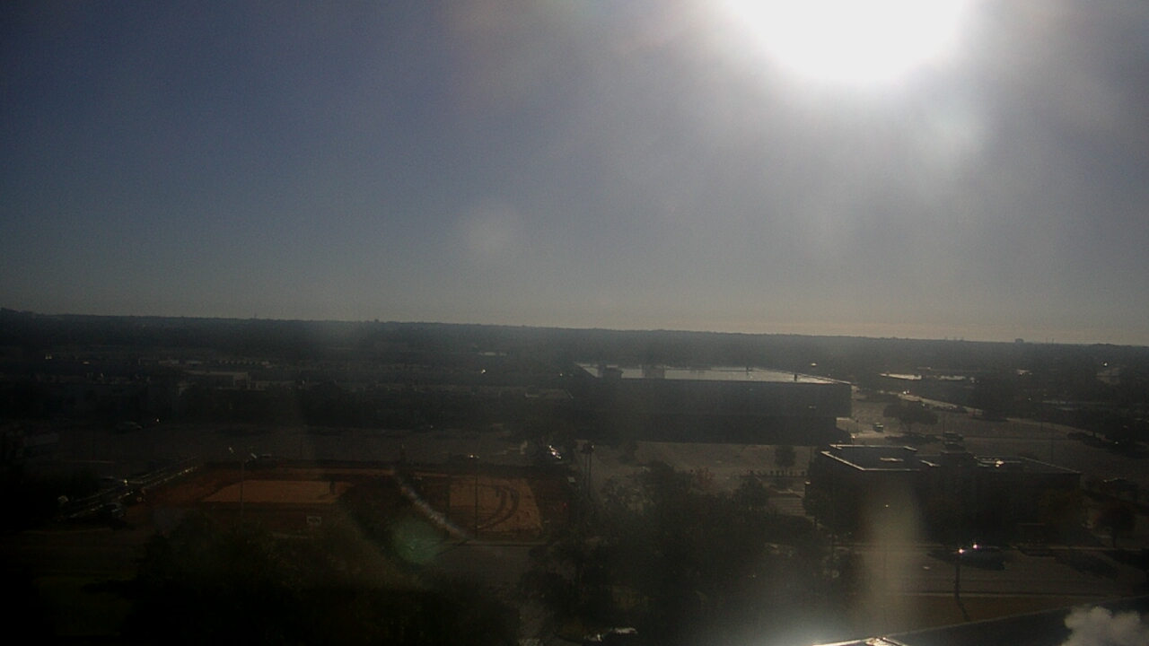 Thumbnail for current weather camera view from Sacred Heart Hospital in Pensacola, Florida