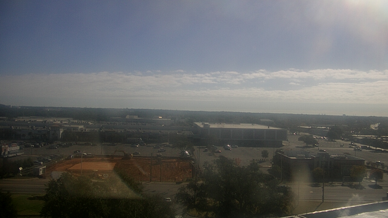 Thumbnail for current weather camera view from Sacred Heart Hospital in Pensacola, Florida
