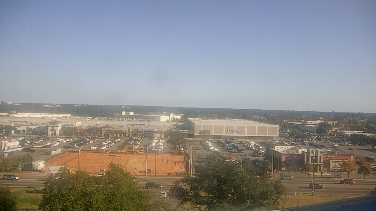 Thumbnail for current weather camera view from Sacred Heart Hospital in Pensacola, Florida