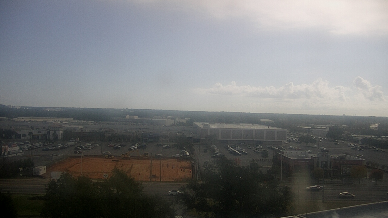 Thumbnail for current weather camera view from Sacred Heart Hospital in Pensacola, Florida