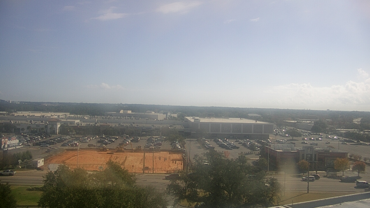 Thumbnail for current weather camera view from Sacred Heart Hospital in Pensacola, Florida