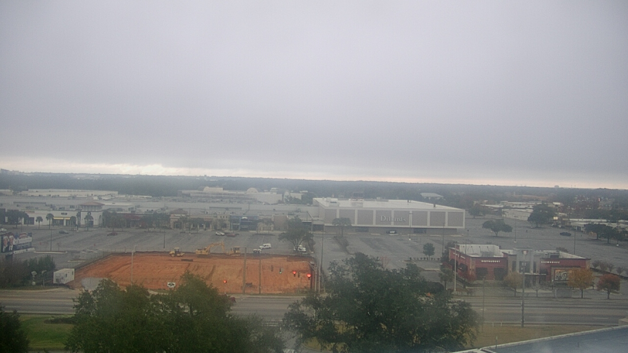 Thumbnail for current weather camera view from Sacred Heart Hospital in Pensacola, Florida