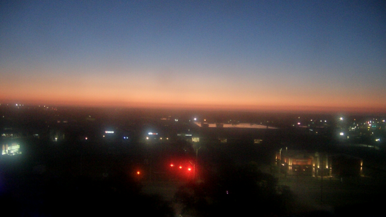 Thumbnail for current weather camera view from Sacred Heart Hospital in Pensacola, Florida