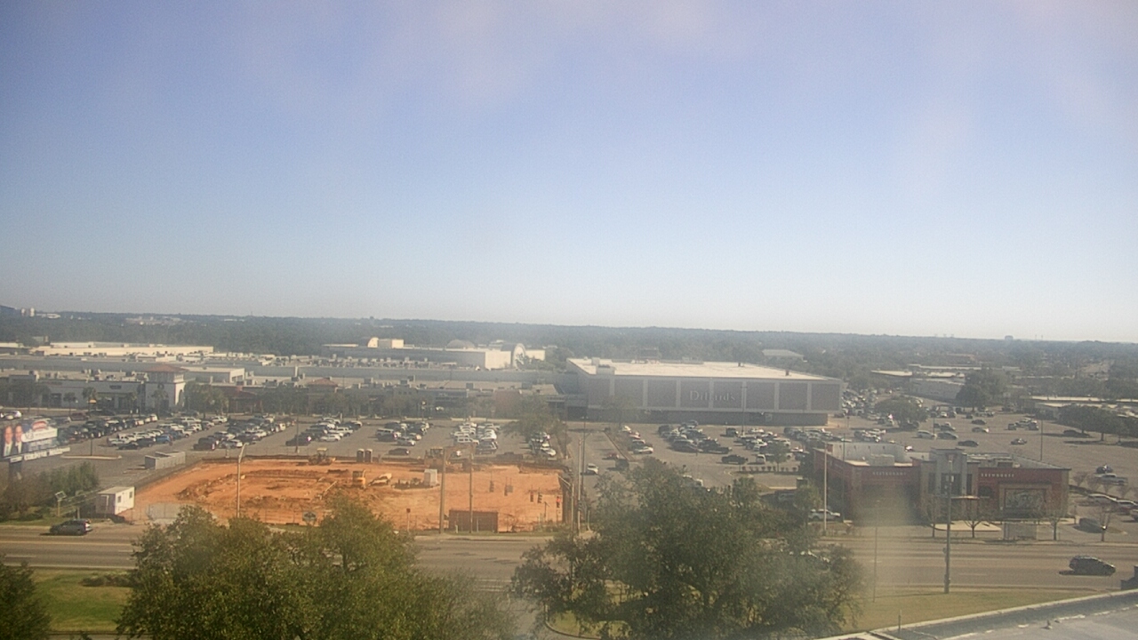 Thumbnail for current weather camera view from Sacred Heart Hospital in Pensacola, Florida