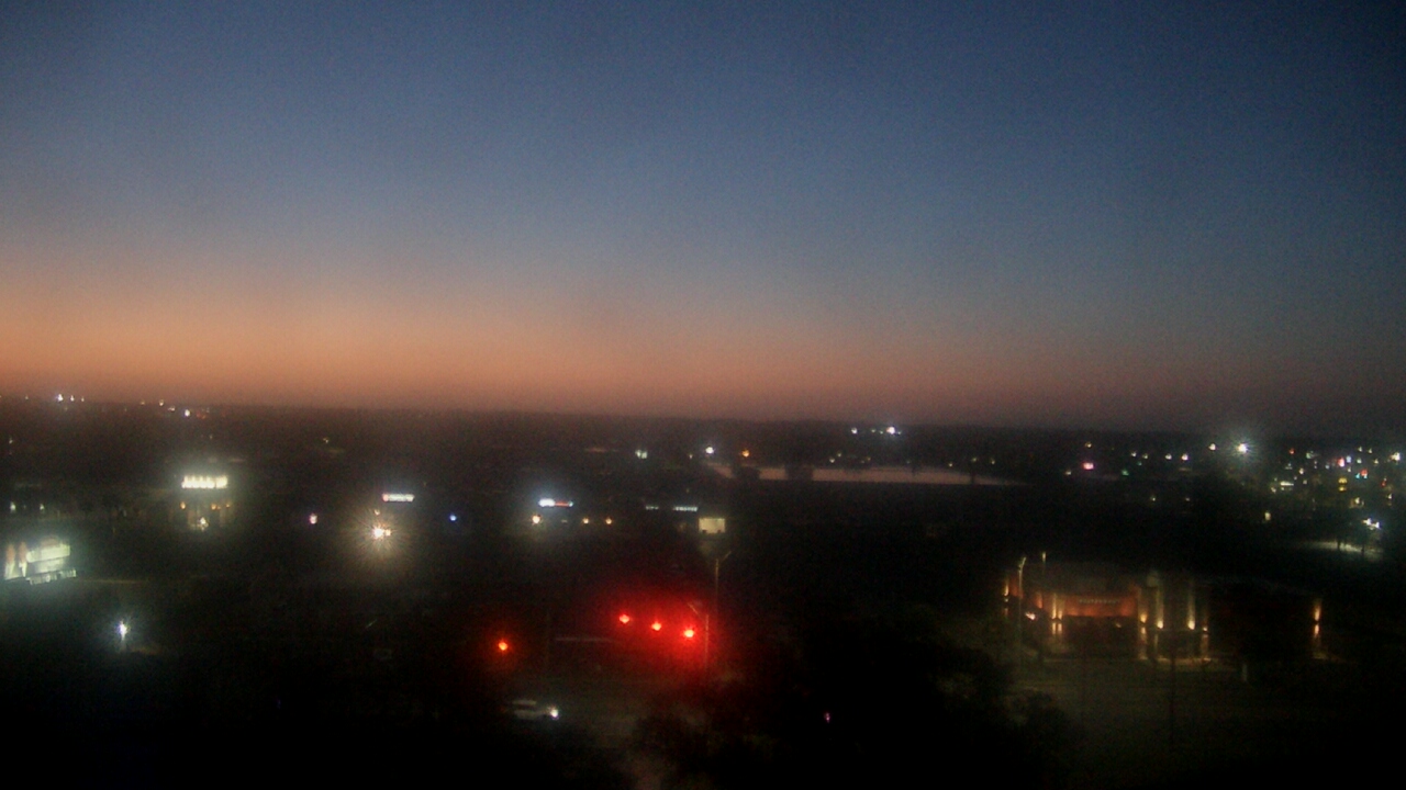 Thumbnail for current weather camera view from Sacred Heart Hospital in Pensacola, Florida