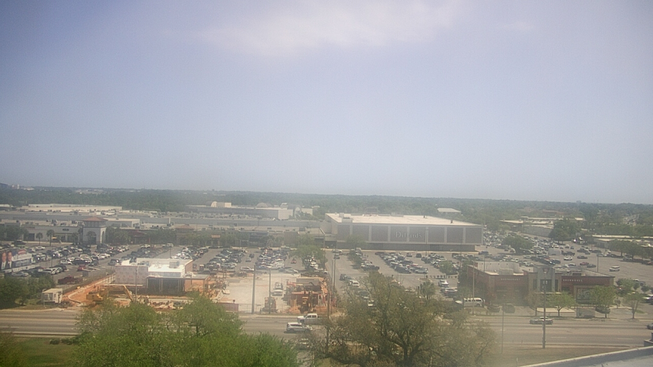 Thumbnail for current weather camera view from Sacred Heart Hospital in Pensacola, Florida