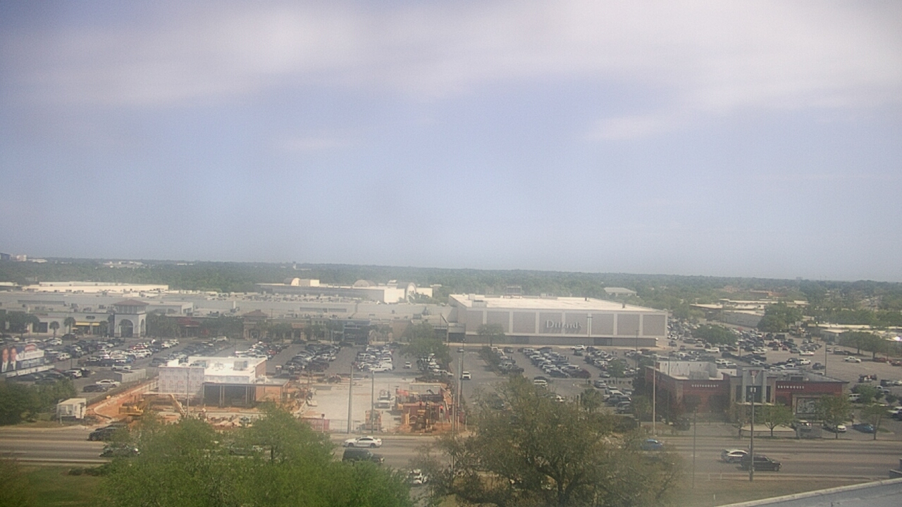Thumbnail for current weather camera view from Sacred Heart Hospital in Pensacola, Florida