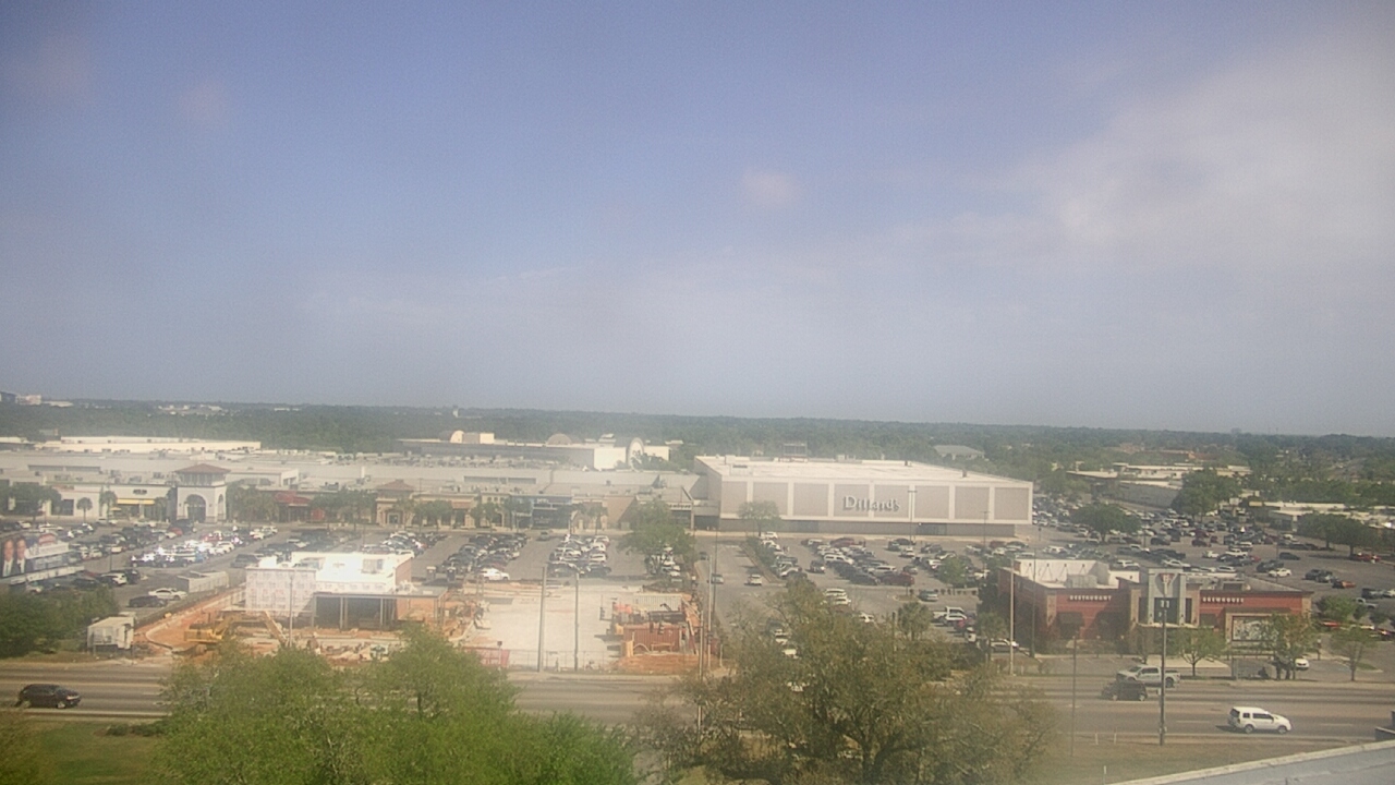 Thumbnail for current weather camera view from Sacred Heart Hospital in Pensacola, Florida
