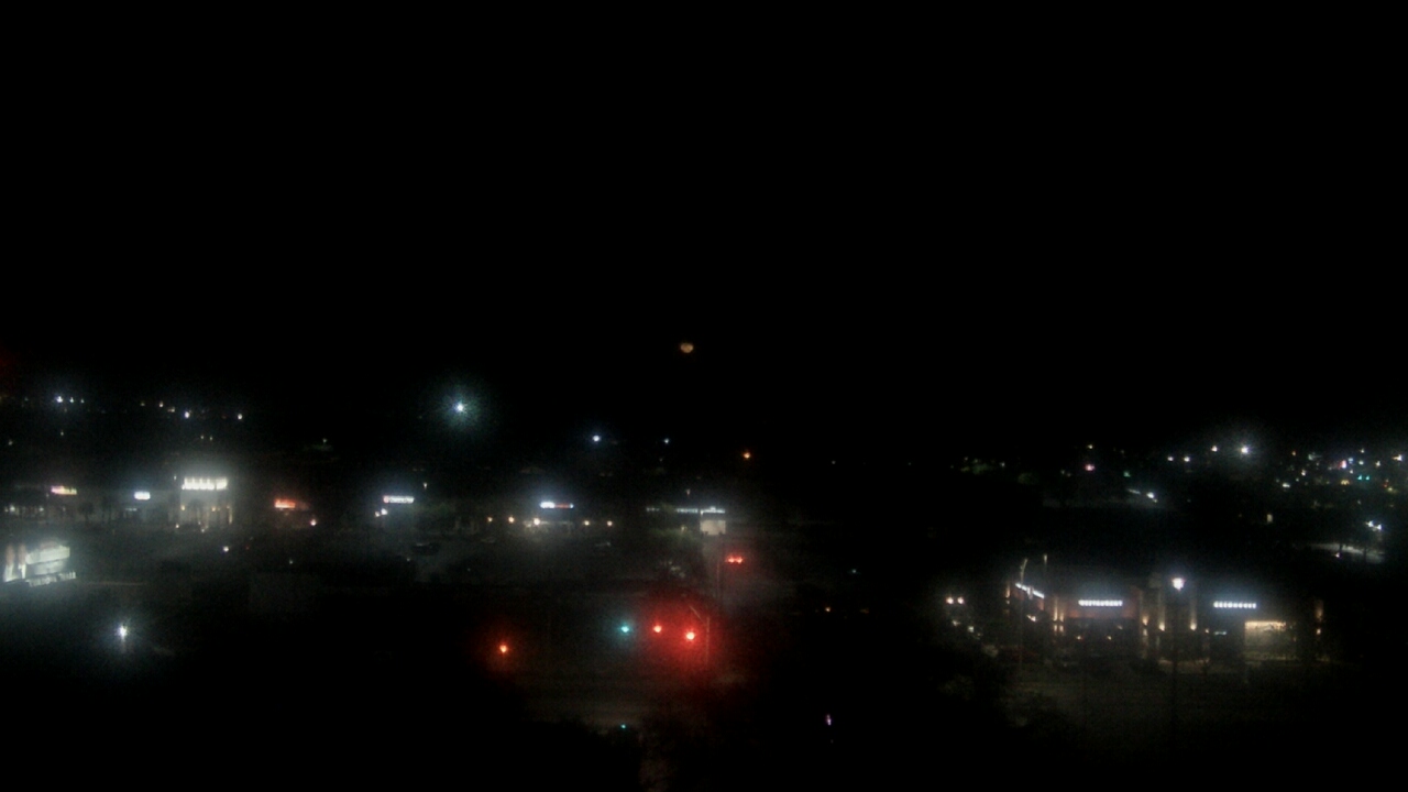 Thumbnail for current weather camera view from Sacred Heart Hospital in Pensacola, Florida