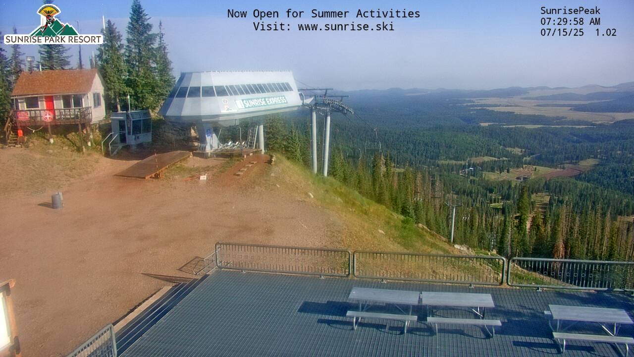 Thumbnail for current weather camera view from Sunrise Park Resort 10650 ft elev in Greer, Arizona