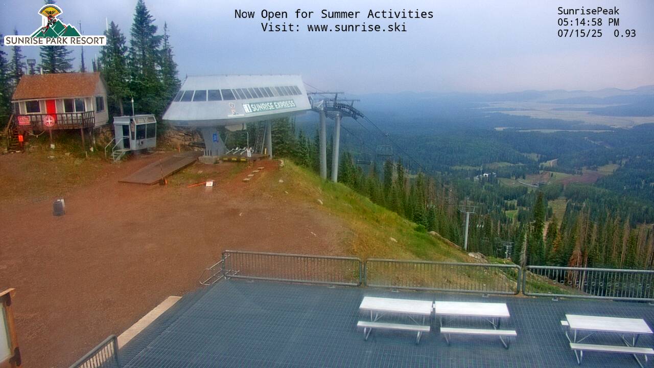 Thumbnail for current weather camera view from Sunrise Park Resort 10650 ft elev in Greer, Arizona