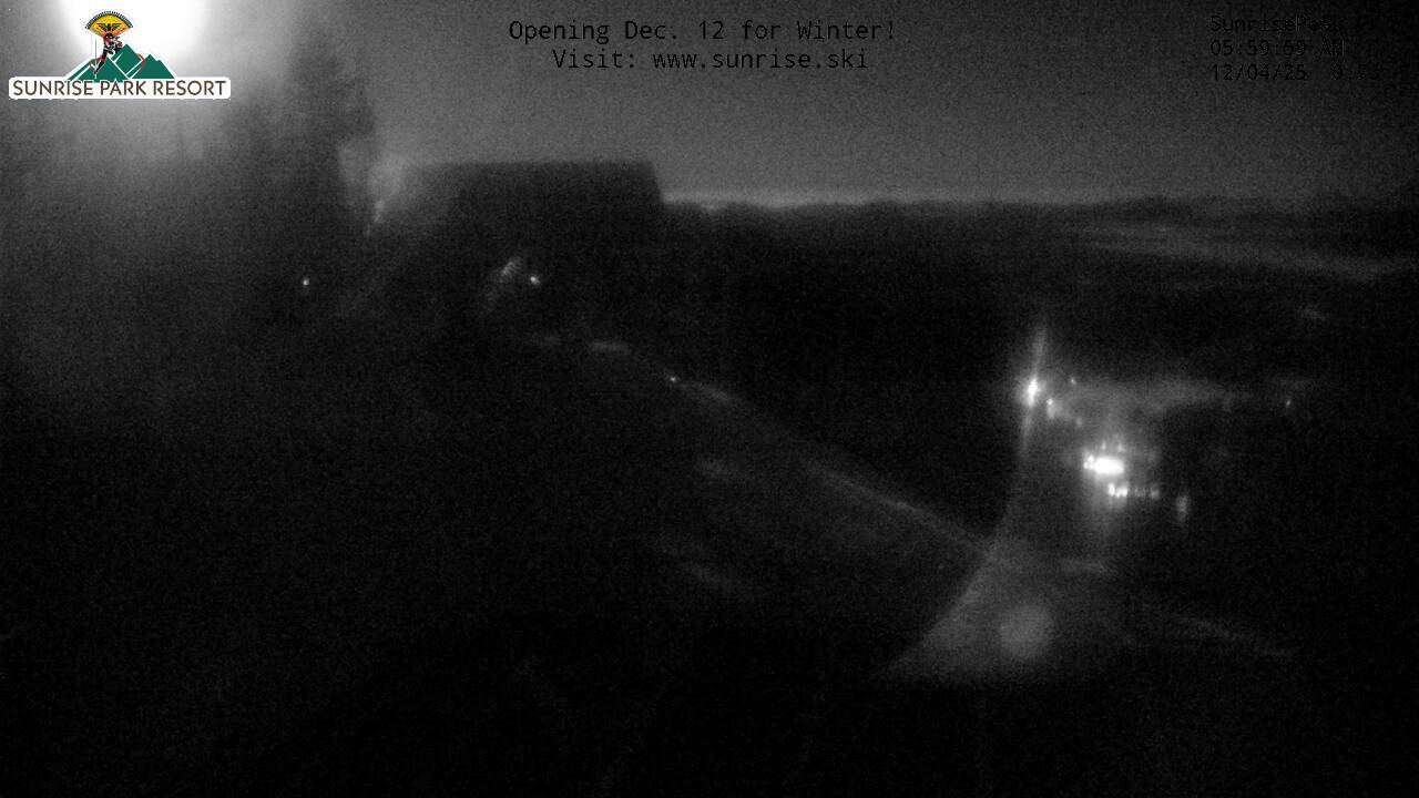 Thumbnail for current weather camera view from Sunrise Park Resort 10650 ft elev in Greer, Arizona