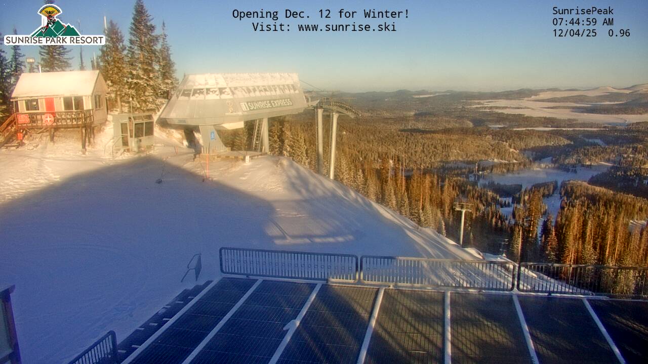 Thumbnail for current weather camera view from Sunrise Park Resort 10650 ft elev in Greer, Arizona