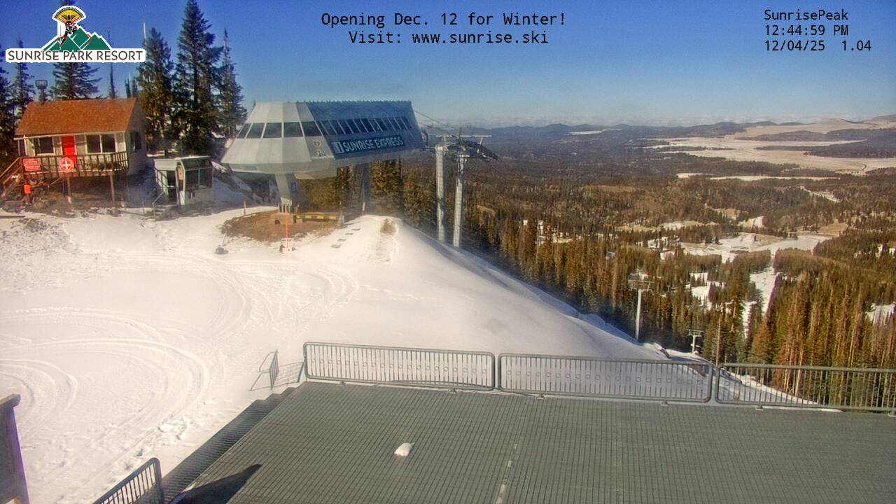 Thumbnail for current weather camera view from Sunrise Park Resort 10650 ft elev in Greer, Arizona