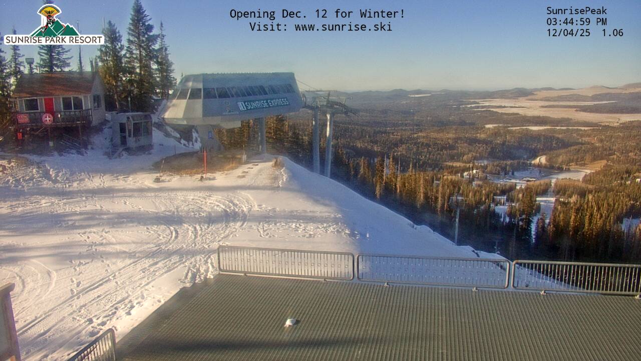 Thumbnail for current weather camera view from Sunrise Park Resort 10650 ft elev in Greer, Arizona