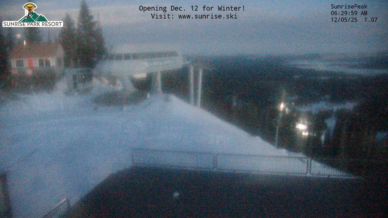 Thumbnail for current weather camera view from Sunrise Park Resort 10650 ft elev in Greer, Arizona