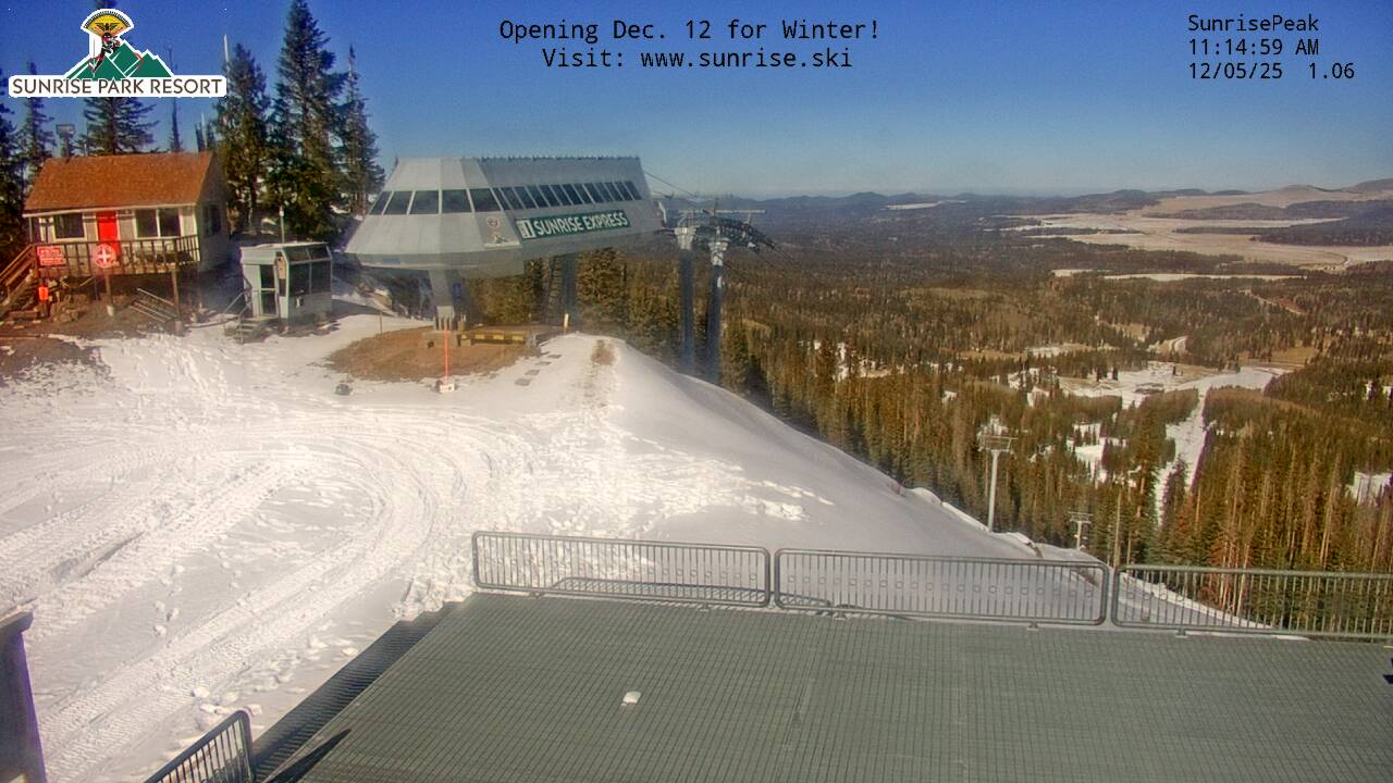 Thumbnail for current weather camera view from Sunrise Park Resort 10650 ft elev in Greer, Arizona
