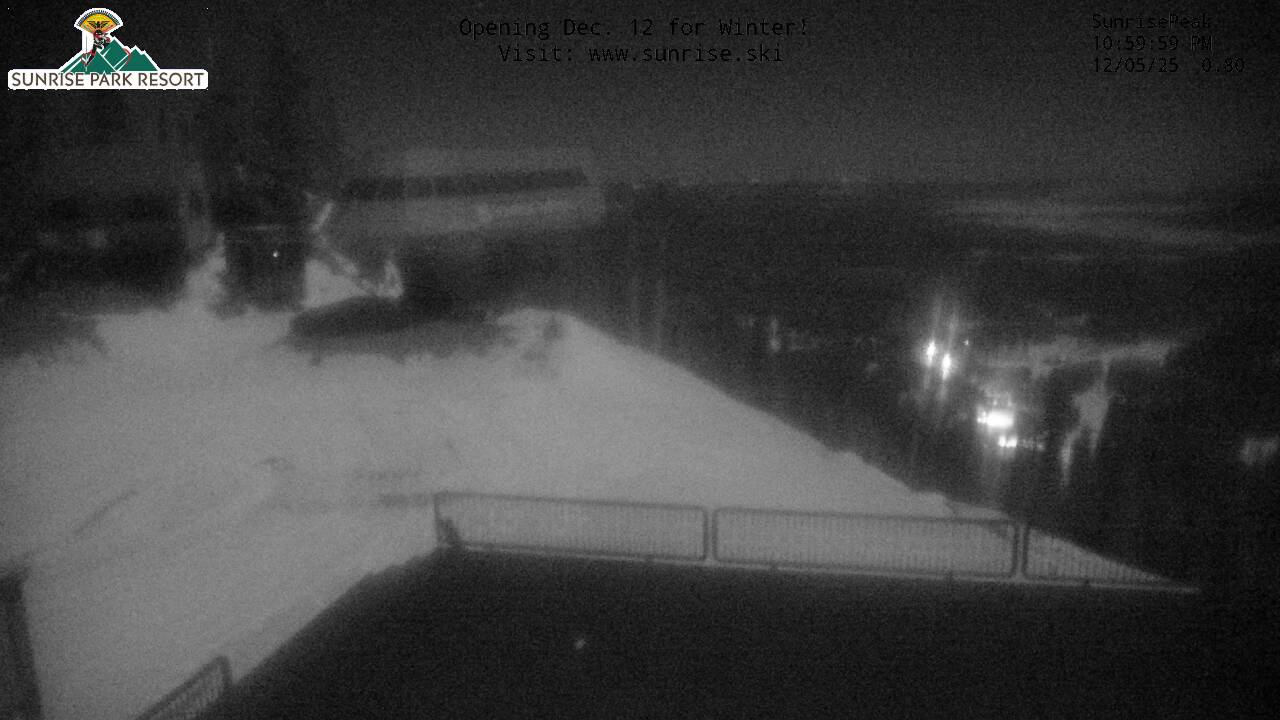 Thumbnail for current weather camera view from Sunrise Park Resort 10650 ft elev in Greer, Arizona
