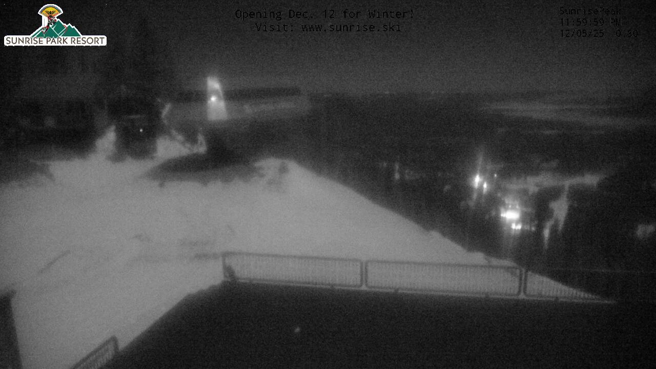 Thumbnail for current weather camera view from Sunrise Park Resort 10650 ft elev in Greer, Arizona