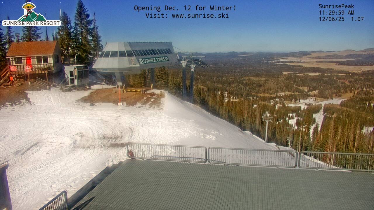 Thumbnail for current weather camera view from Sunrise Park Resort 10650 ft elev in Greer, Arizona