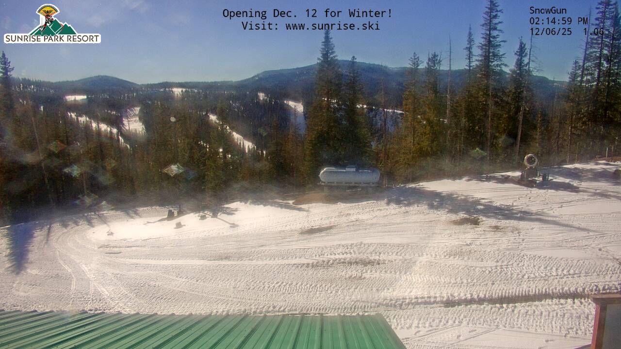 Thumbnail for current weather camera view from Sunrise Park Resort 10650 ft elev in Greer, Arizona