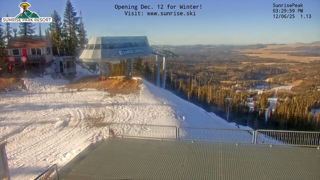 Thumbnail for current weather camera view from Sunrise Park Resort 10650 ft elev in Greer, Arizona