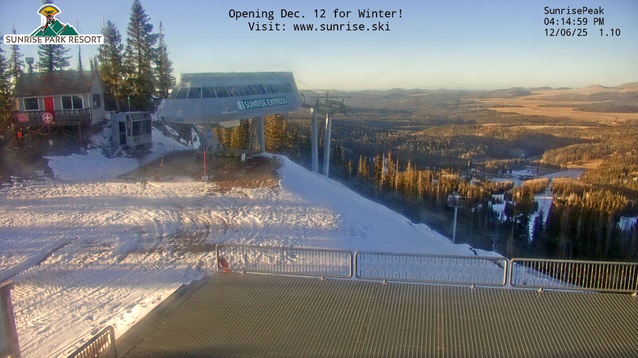 Thumbnail for current weather camera view from Sunrise Park Resort 10650 ft elev in Greer, Arizona