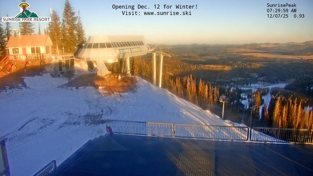 Thumbnail for current weather camera view from Sunrise Park Resort 10650 ft elev in Greer, Arizona