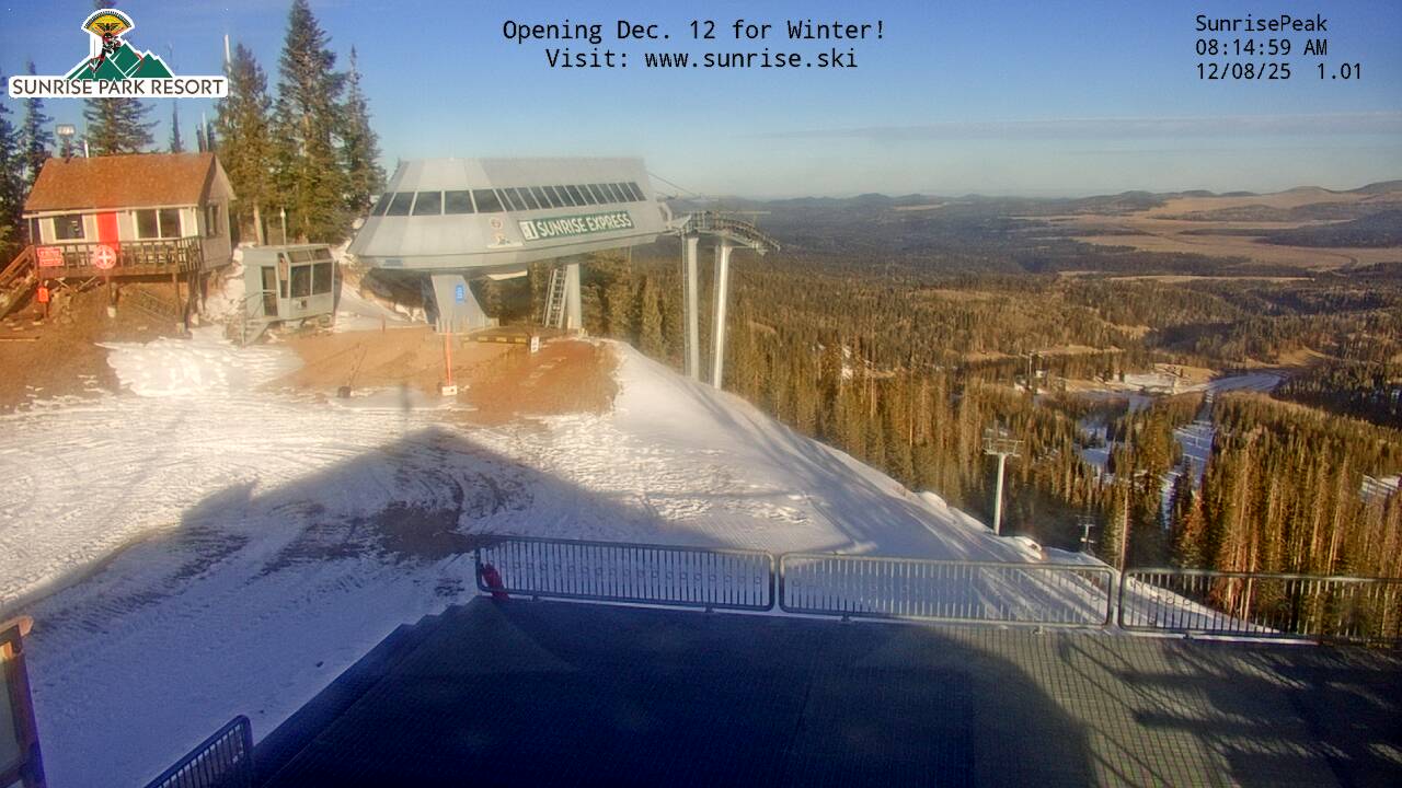 Thumbnail for current weather camera view from Sunrise Park Resort 10650 ft elev in Greer, Arizona