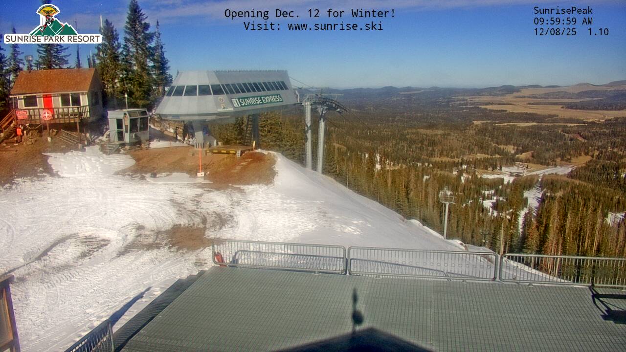Thumbnail for current weather camera view from Sunrise Park Resort 10650 ft elev in Greer, Arizona