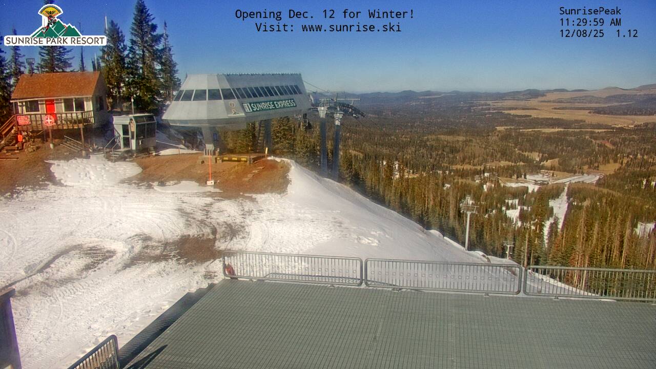 Thumbnail for current weather camera view from Sunrise Park Resort 10650 ft elev in Greer, Arizona