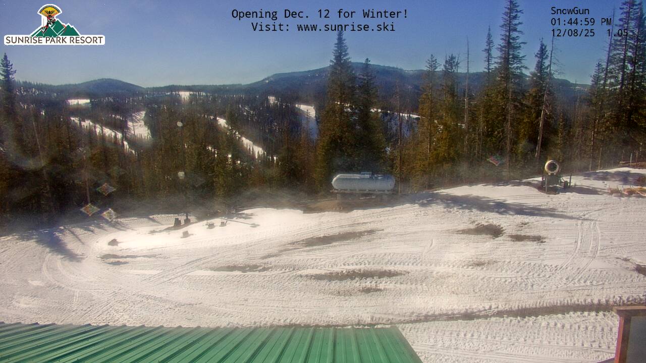 Thumbnail for current weather camera view from Sunrise Park Resort 10650 ft elev in Greer, Arizona