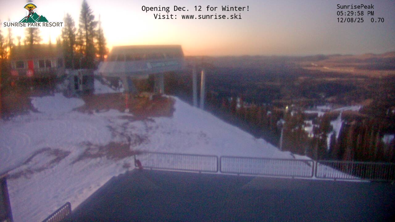 Thumbnail for current weather camera view from Sunrise Park Resort 10650 ft elev in Greer, Arizona
