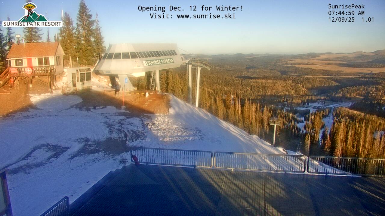 Thumbnail for current weather camera view from Sunrise Park Resort 10650 ft elev in Greer, Arizona