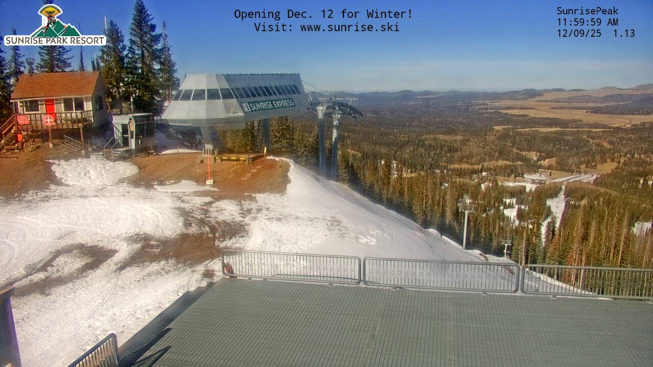 Thumbnail for current weather camera view from Sunrise Park Resort 10650 ft elev in Greer, Arizona