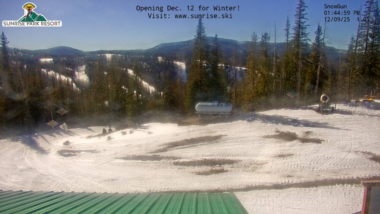Thumbnail for current weather camera view from Sunrise Park Resort 10650 ft elev in Greer, Arizona