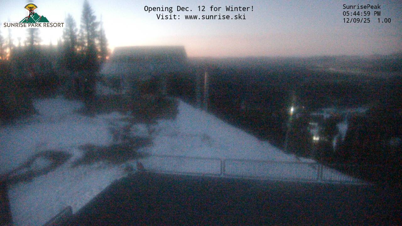 Thumbnail for current weather camera view from Sunrise Park Resort 10650 ft elev in Greer, Arizona