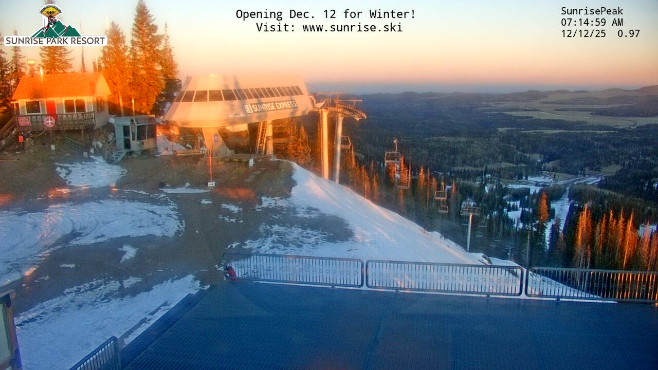 Thumbnail for current weather camera view from Sunrise Park Resort 10650 ft elev in Greer, Arizona