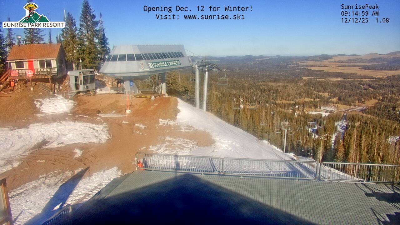 Thumbnail for current weather camera view from Sunrise Park Resort 10650 ft elev in Greer, Arizona