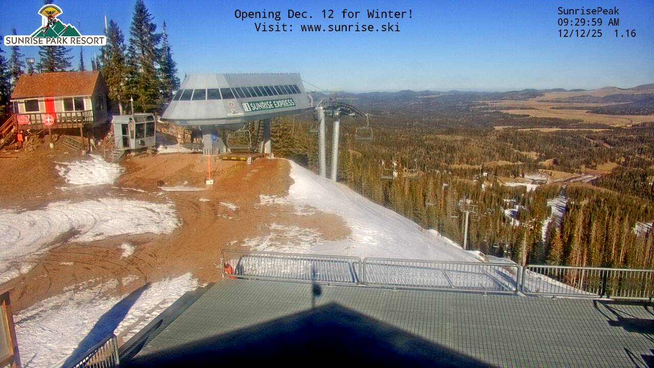 Thumbnail for current weather camera view from Sunrise Park Resort 10650 ft elev in Greer, Arizona