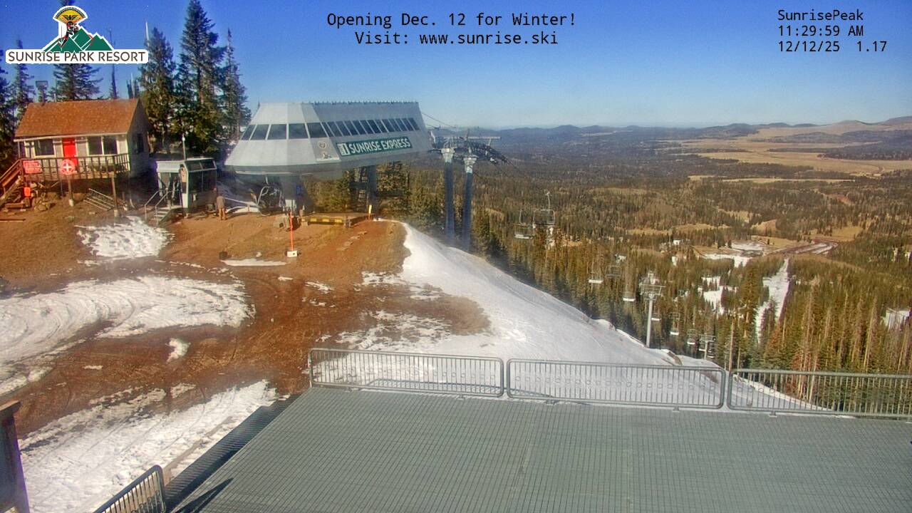 Thumbnail for current weather camera view from Sunrise Park Resort 10650 ft elev in Greer, Arizona