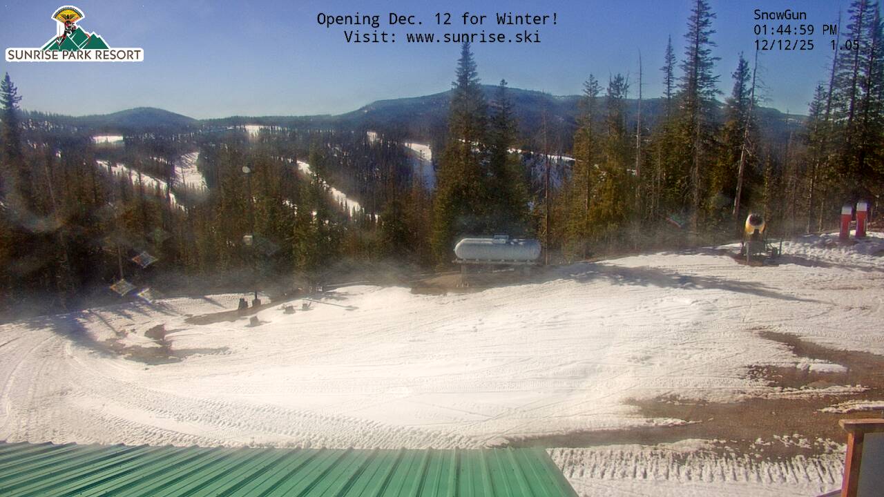 Thumbnail for current weather camera view from Sunrise Park Resort 10650 ft elev in Greer, Arizona