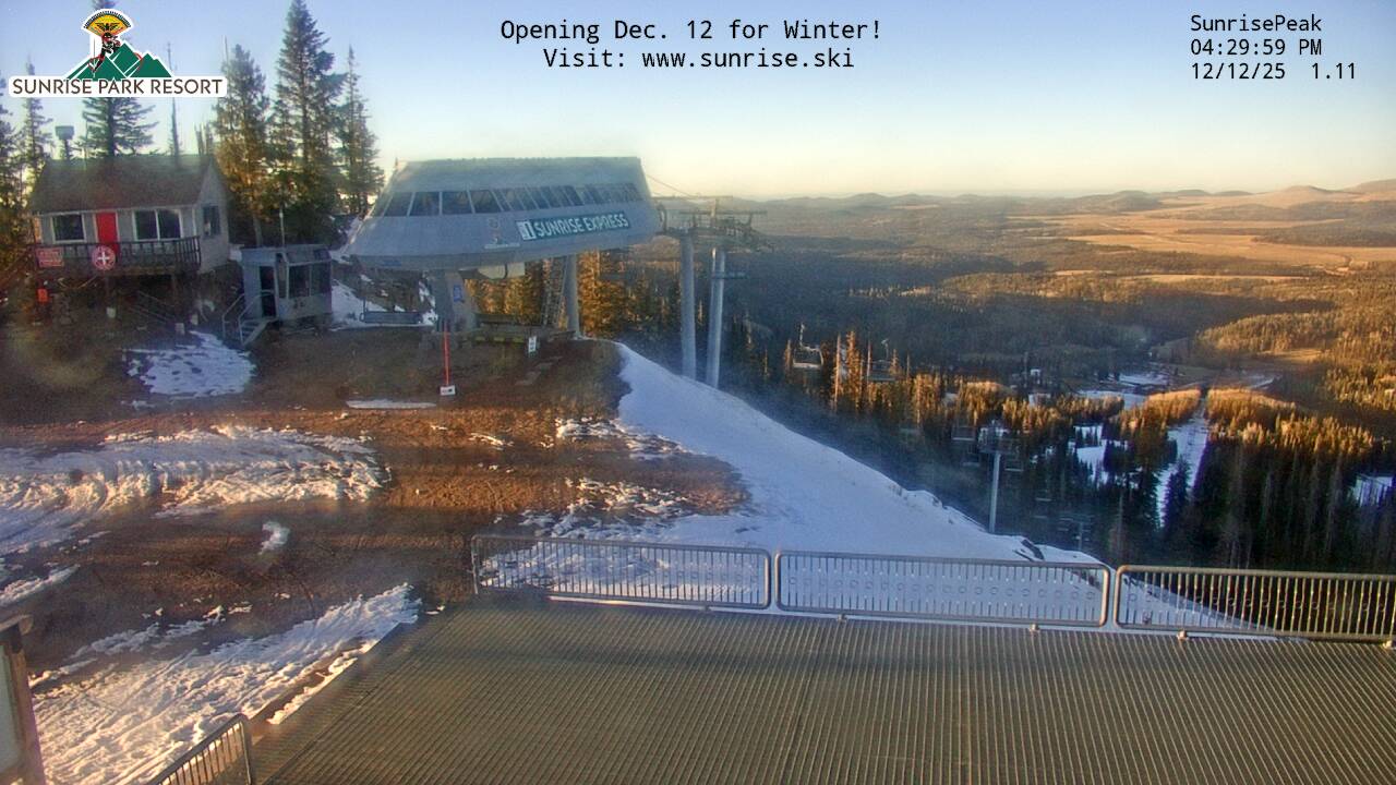 Thumbnail for current weather camera view from Sunrise Park Resort 10650 ft elev in Greer, Arizona