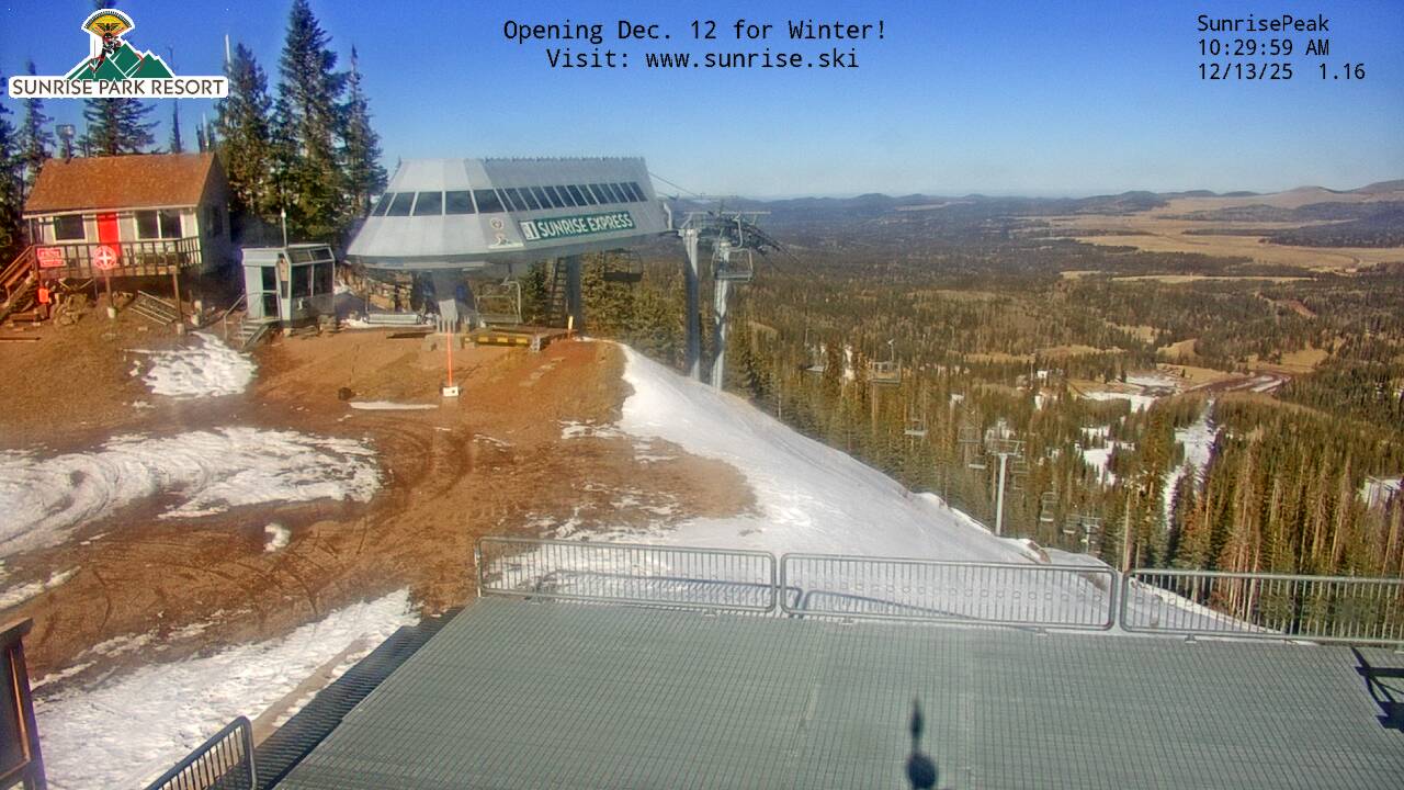 Thumbnail for current weather camera view from Sunrise Park Resort 10650 ft elev in Greer, Arizona