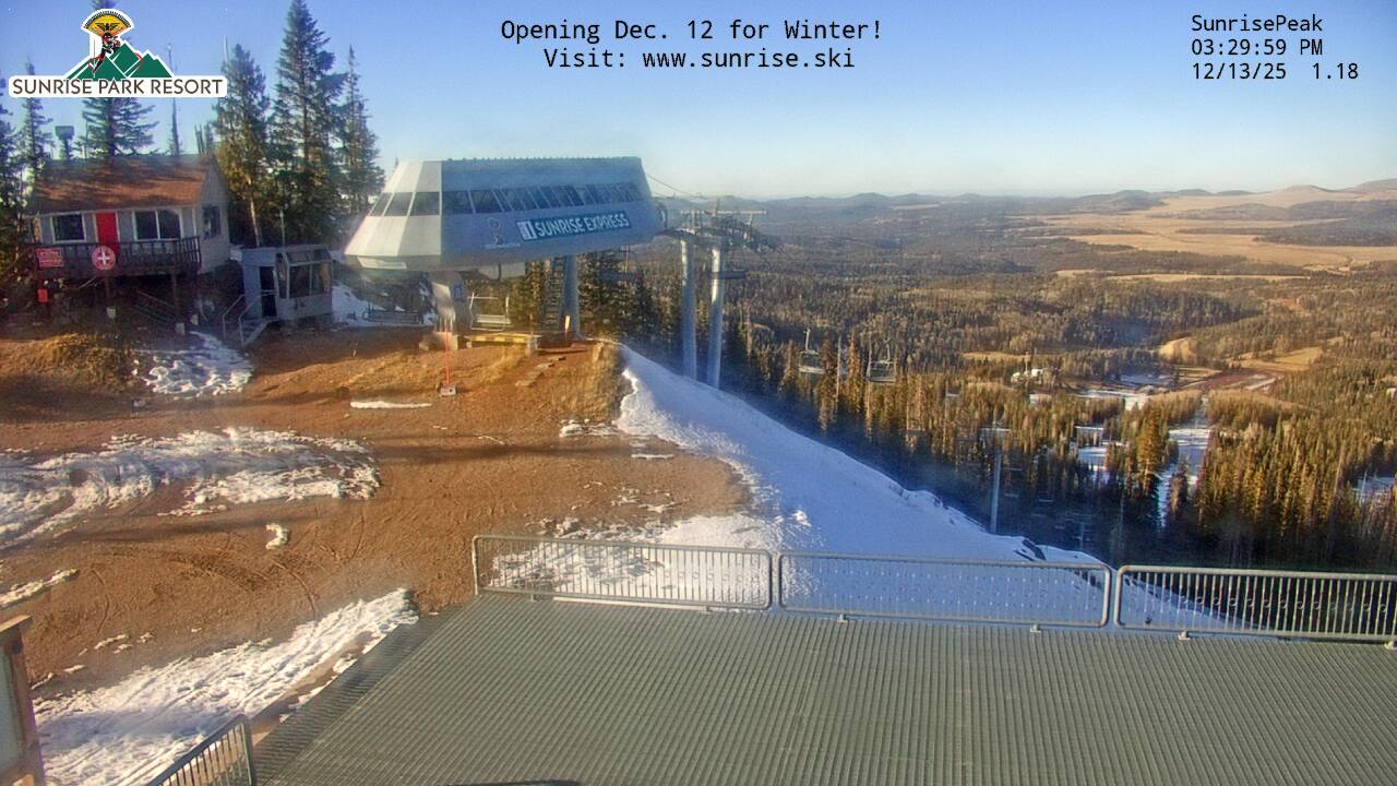Thumbnail for current weather camera view from Sunrise Park Resort 10650 ft elev in Greer, Arizona