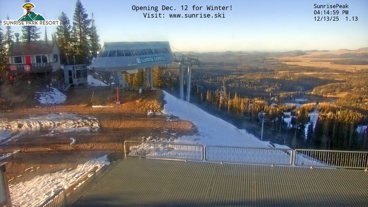 Thumbnail for current weather camera view from Sunrise Park Resort 10650 ft elev in Greer, Arizona