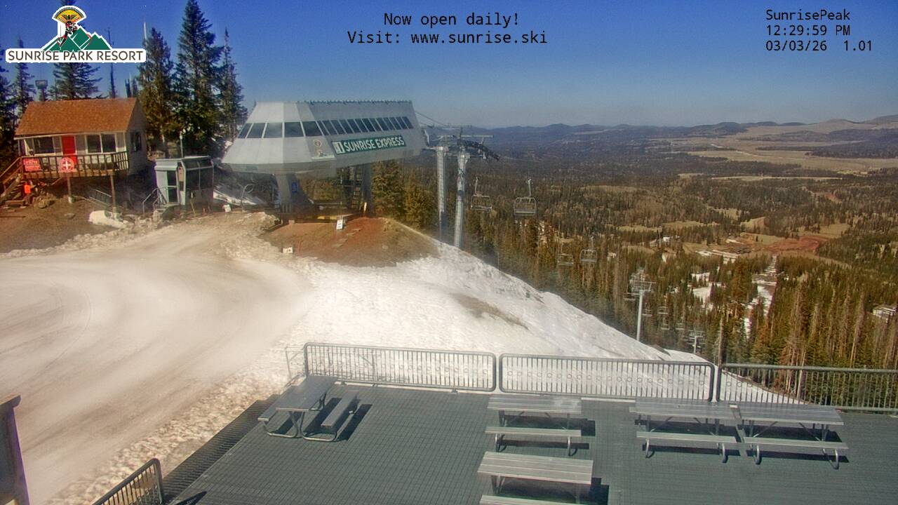 Thumbnail for current weather camera view from Sunrise Park Resort 10650 ft elev in Greer, Arizona