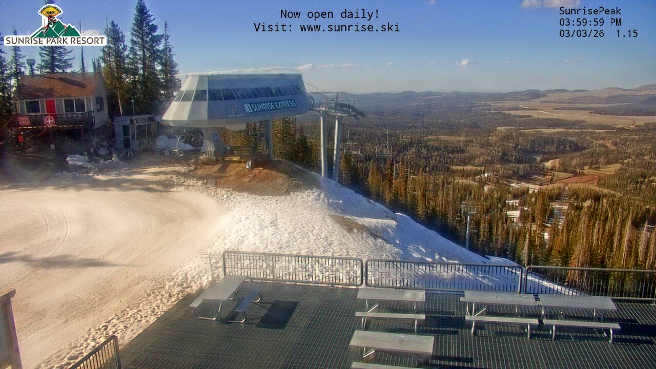 Thumbnail for current weather camera view from Sunrise Park Resort 10650 ft elev in Greer, Arizona