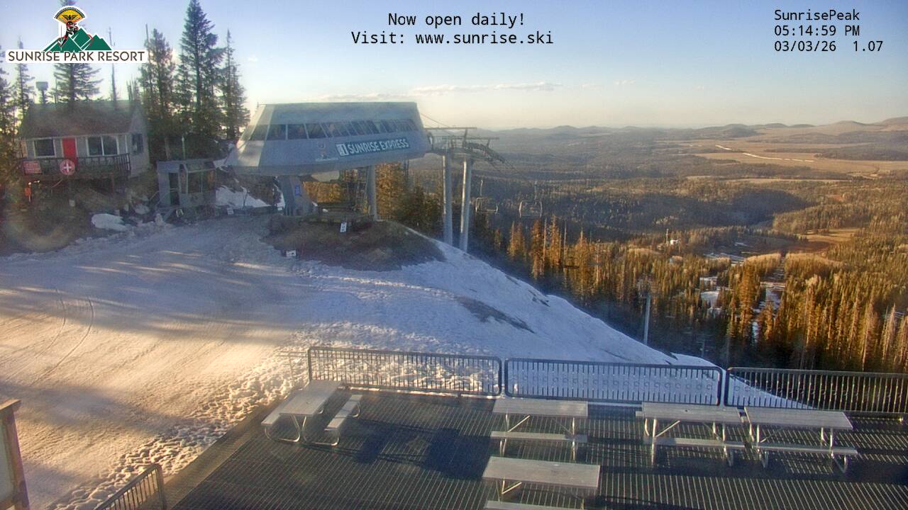 Thumbnail for current weather camera view from Sunrise Park Resort 10650 ft elev in Greer, Arizona